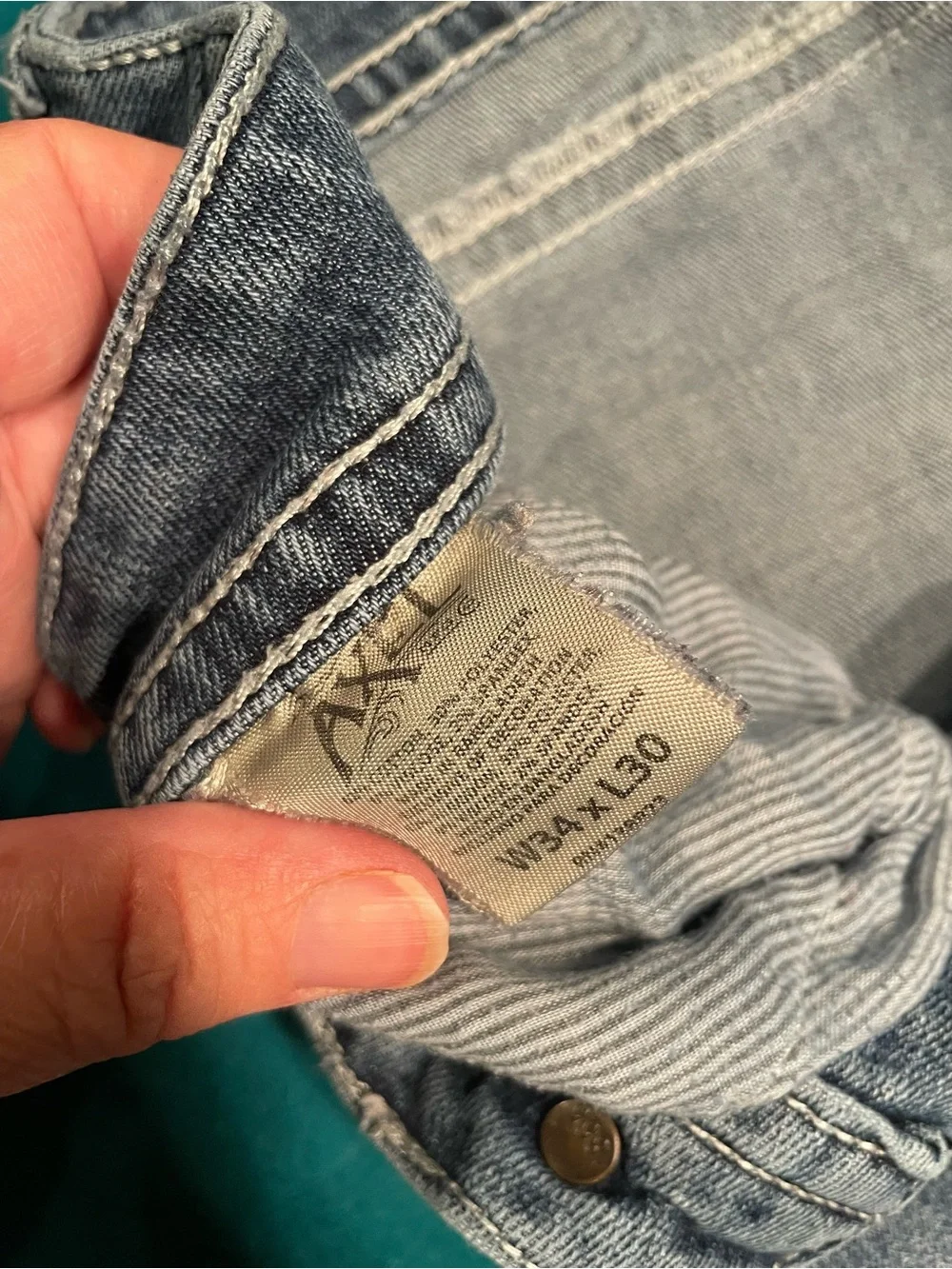 Slim Men’s Jeans in Light Washed Blue